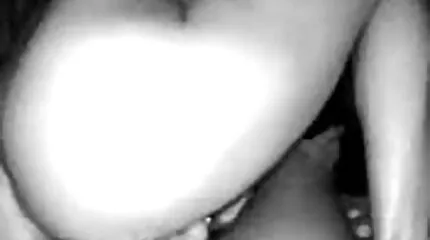 Deelnemen aan lesbische strelingen gratis nederlandse seksfilm en plassen.