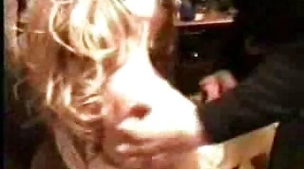 Doen Mia Moore Coone gratis nederlandse seks in