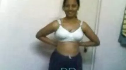 Emily free porno nederlands WIllis heeft anale seks met een zwarte man.