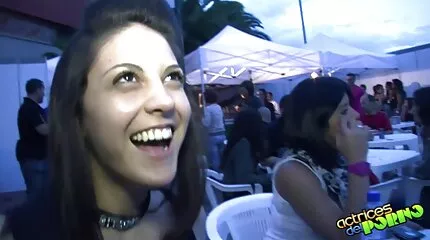 Ella free porno nederlands Kno fa maakt de liefde met haar man.