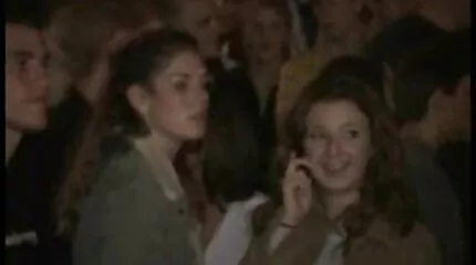 Emil dàIllis geeft aan gratis nederlandse seks een Afro-Amerikaan.