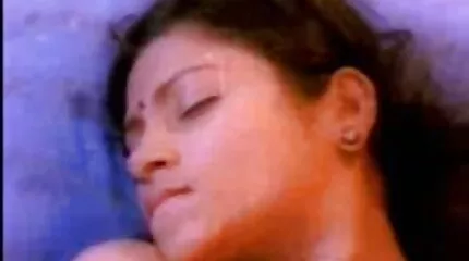 Sofia Lee wil seks en zat in het gezicht van free nederlandse porno haar neef.