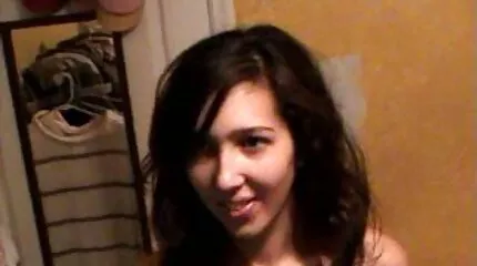 Seth Gamble masseert de cliënt met een lul in de vagina. gratis ned porno