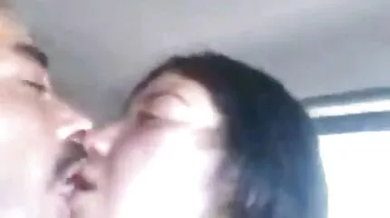 Fitonashka neukt met een atleet. gratis nederlandse sex films