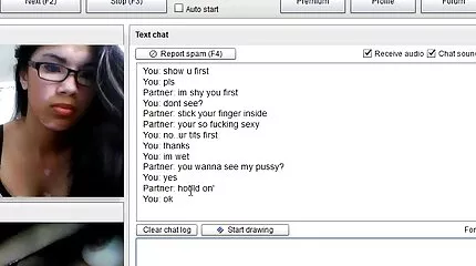 Bella krijgt haar kont geneukt sexfilmpjes nederlands door een kerel.