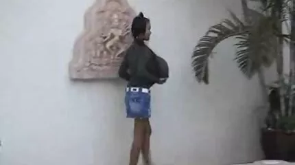 Rile reid nederlands sex film reid takes een lul in haar mond.